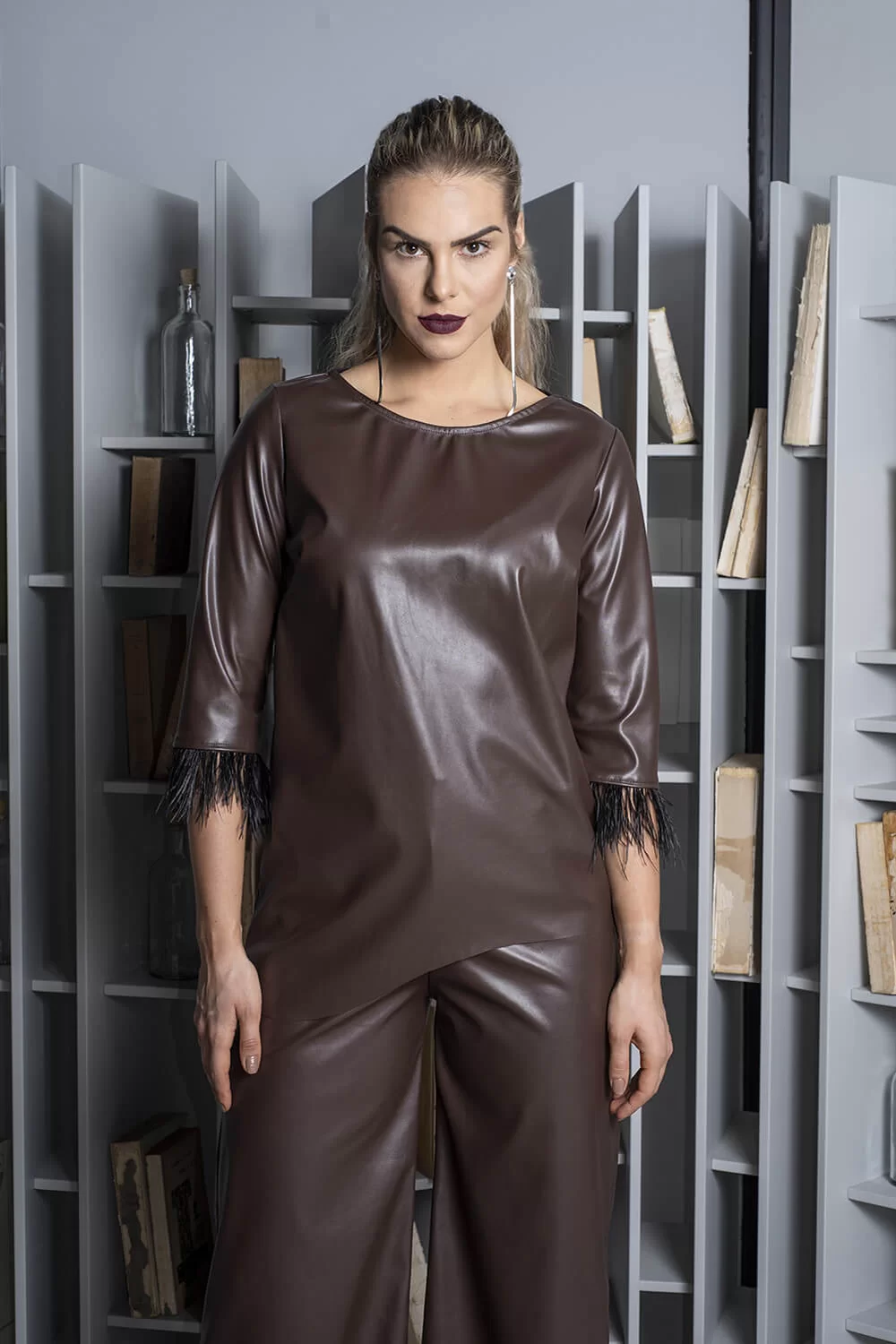 Blusa em Couro Ecológico