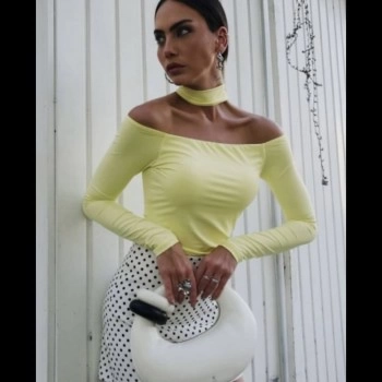 Blusa ombro a ombro