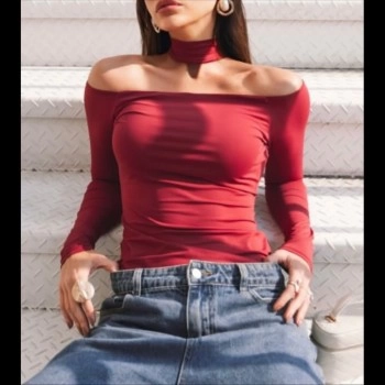 Blusa ombro a ombro